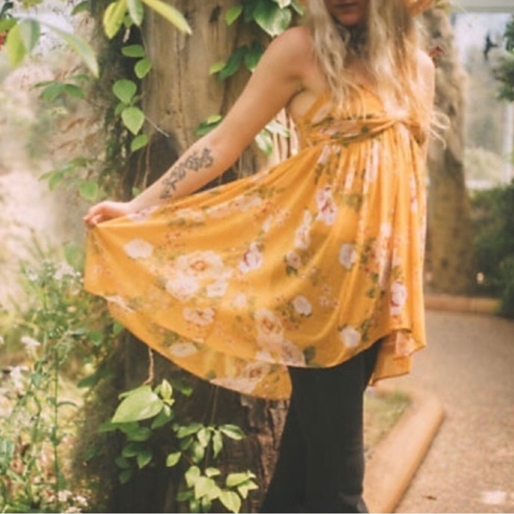 Free People Floral Print Yellow Draped High Low Sleeveless Boho Babydoll Top - Picture 5 of 14